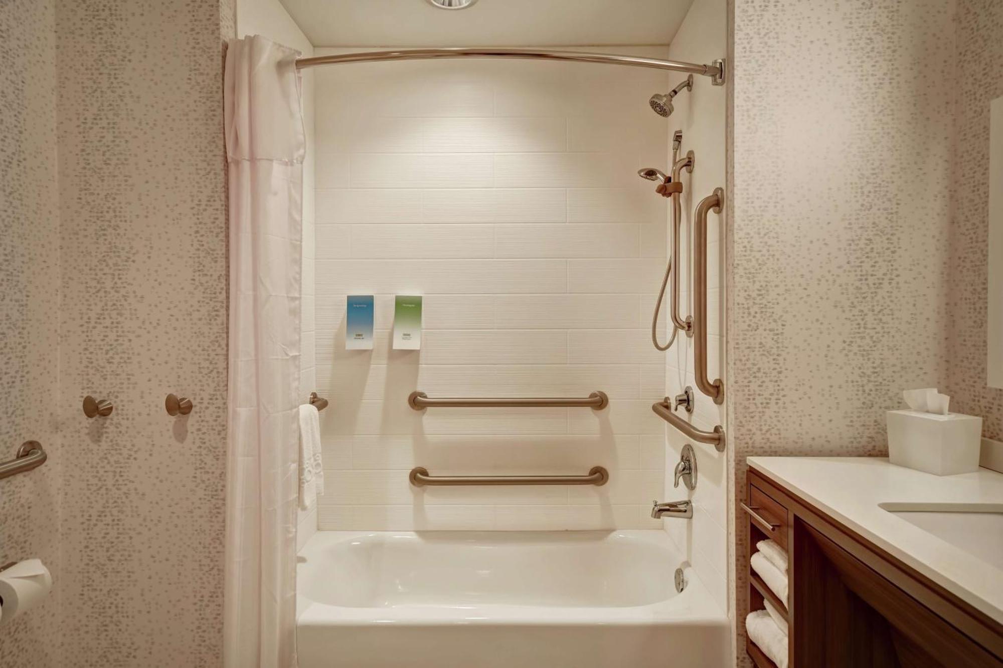 Home2 Suites By Hilton Springfield North Luaran gambar